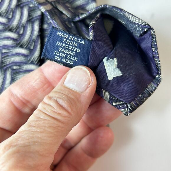 Polo Ralph Lauren NWT Purple Gray Basket Weave Print 100% Silk Long Tie - Picture 6 of 9